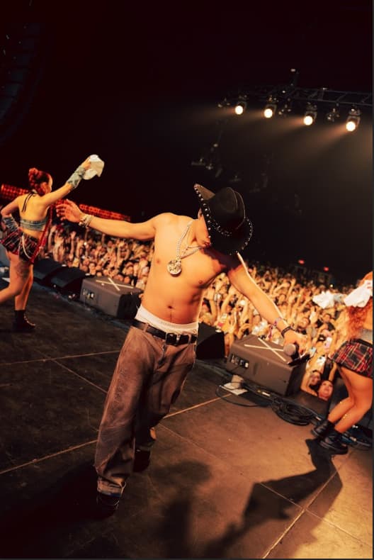 AYANEGUI Levi’s y El Malilla